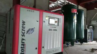 添富塑業(yè)使用雙螺桿空壓機(jī)案例